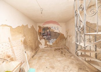 Stanza vuota - Casa indipendente Via Giuseppico
 
5, Caltagirone - foto 19