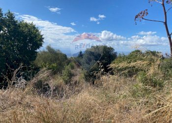 Vista delle montagne - Terreno agricolo via del frassino
 
snc, Ragalna - foto 2
