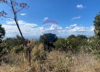 Vista delle montagne - Terreno agricolo via del frassino
 
snc, Ragalna - foto 5