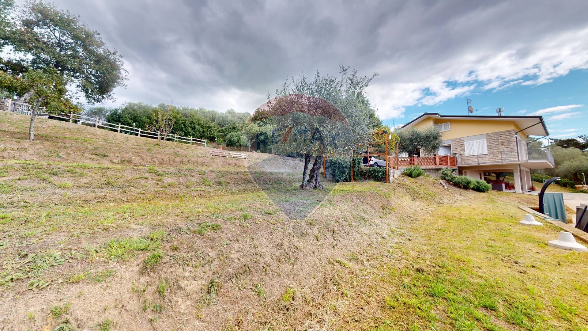 Giardino - Villa VIA delle quercie
 
47, Massarosa - foto 3