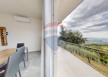 Balcone - Villa VIA delle quercie
 
47, Massarosa - foto 8