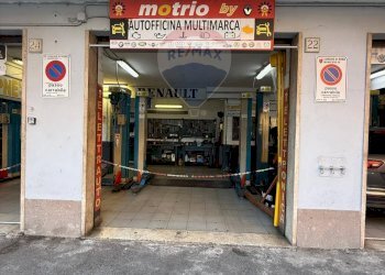 Edificio all\'aperto - Attività Commerciale Via Giuseppe Valmarana
 
127, Roma - foto 1