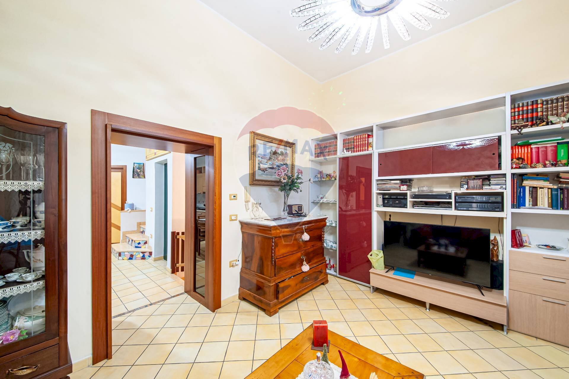 Soggiorno - Four-room apartment via solimena
 
93, Nocera Inferiore - photo 3