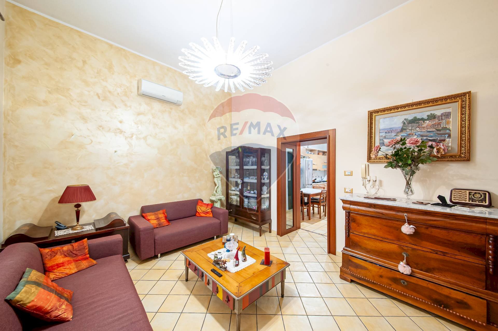 Soggiorno - Four-room apartment via solimena
 
93, Nocera Inferiore - photo 1