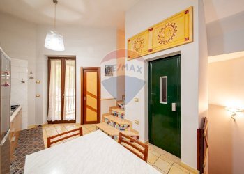 Sala da pranzo - Four-room apartment via solimena
 
93, Nocera Inferiore - photo 5