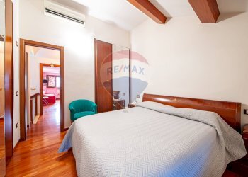 Camera / camera da letto - Four-room apartment via solimena
 
93, Nocera Inferiore - photo 10