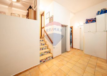 Scale - Four-room apartment via solimena
 
93, Nocera Inferiore - photo 20