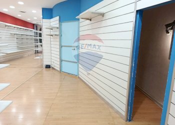 Non correlato - Locale Commerciale Via Arturo Petrosini, Nocera Inferiore - foto 14