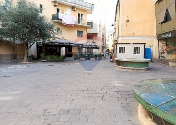 Edificio all\'aperto - Locale Commerciale Via Arturo Petrosini, Nocera Inferiore - foto 17