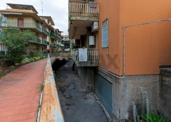 Edificio all\'aperto - Appartamento via San Nicolò
 
157, Aci Catena - foto 3