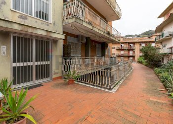 Terrazza - Appartamento via San Nicolò
 
157, Aci Catena - foto 4