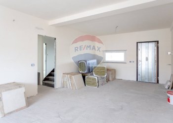 Stanza vuota - Villa Bifamiliare VIA DAMIANO CHIESA
 
10, Catania - foto 5