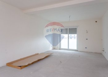 Stanza vuota - Villa Bifamiliare VIA DAMIANO CHIESA
 
10, Catania - foto 11