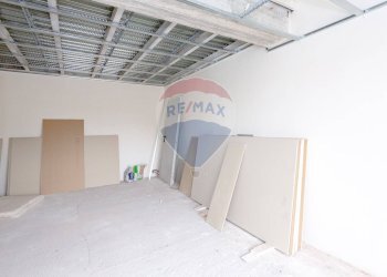 Parcheggio - Villa Bifamiliare VIA DAMIANO CHIESA
 
10, Catania - foto 20