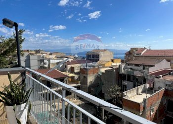 Balcone - Quadrilocale Viale unità di Italia e delle regioni
 
1, Roccalumera - foto 4