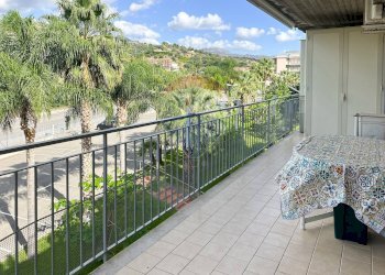 Balcone - Quadrilocale Viale unità di Italia e delle regioni
 
1, Roccalumera - foto 13