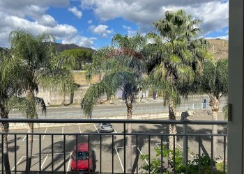 Balcone - Quadrilocale Viale unità di Italia e delle regioni
 
1, Roccalumera - foto 16