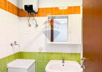 Bagno - Quadrilocale Viale unità di Italia e delle regioni
 
1, Roccalumera - foto 34