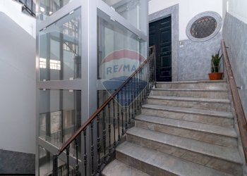 Scale - Quadrilocale via Garibaldi
 
117, Catania - foto 3