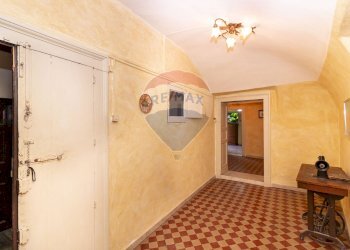 Hall / corridoio - Quadrilocale via Garibaldi
 
117, Catania - foto 7