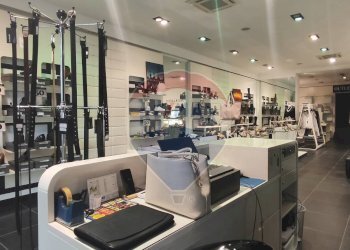 Palestra - Locale Commerciale VIALE PRINCIPE UMBERTO
 
44, Caltagirone - foto 10