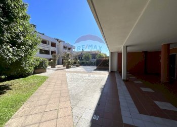 Terrazza - Trilocale Via Montecampione
 
2, Arese - foto 27