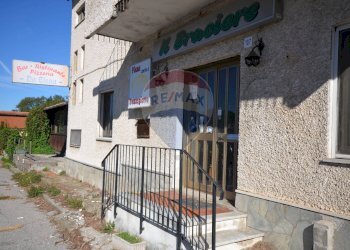 Casa all\'aperto - Commercial Premises Via Nazionale
107, Carcare - photo 3