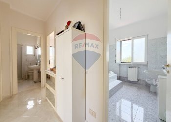 Bagno - Trilocale Via Sabaudia
 
114, San Felice Circeo - foto 8