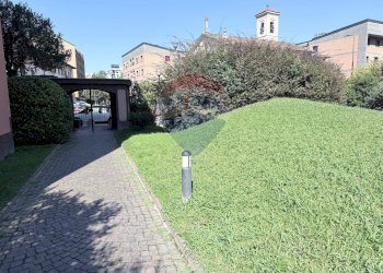 Giardino - Quadrilocale via Osma
 
2, Milano - foto 36