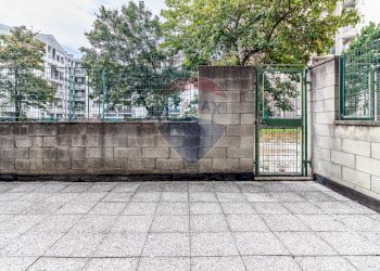 Terrazza - Shop Via Quintino Sella
 
125, Busto Arsizio - photo 17