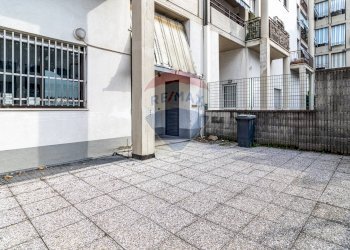 Terrazza - Shop Via Quintino Sella
 
125, Busto Arsizio - photo 19