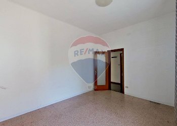 Stanza vuota - Casa indipendente Via Sant'Anna
 
25, Castellanza - foto 5