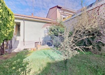 Casa all\'aperto - Casa indipendente Via Sant'Anna
 
25, Castellanza - foto 30