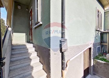 Scale - Casa indipendente Via Sant'Anna
 
25, Castellanza - foto 32