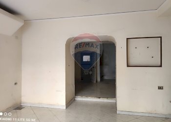 Stanza vuota - Commercial Premises Calata Capodichino
23, Napoli - photo 5