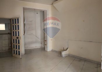 Stanza vuota - Commercial Premises Calata Capodichino
23, Napoli - photo 11