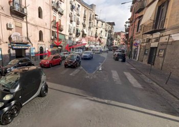 Edificio all\'aperto - Commercial Premises Calata Capodichino
23, Napoli - photo 17