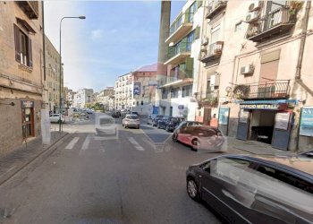 Edificio all\'aperto - Commercial Premises Calata Capodichino
23, Napoli - photo 21