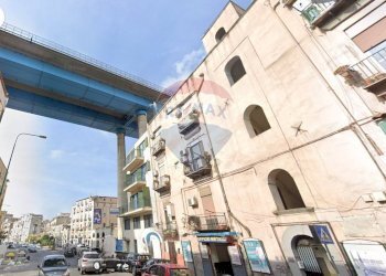 Edificio all\'aperto - Commercial Premises Calata Capodichino
23, Napoli - photo 23