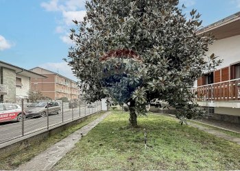 Giardino - Villa MARIANI MONSIGNOR ANGELO
 
4, Vidigulfo - foto 19