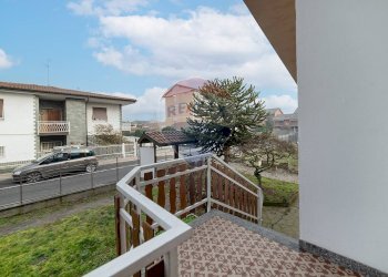 Balcone - Villa MARIANI MONSIGNOR ANGELO
 
4, Vidigulfo - foto 20