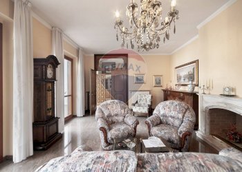 Soggiorno - Villa MARIANI MONSIGNOR ANGELO
 
4, Vidigulfo - foto 7