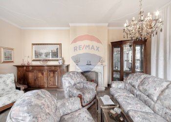 Soggiorno - Villa MARIANI MONSIGNOR ANGELO
 
4, Vidigulfo - foto 6