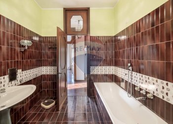 Bagno - Villa MARIANI MONSIGNOR ANGELO
 
4, Vidigulfo - foto 44