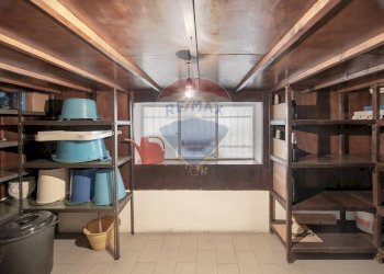 Dispensa di stoccaggio - Villa MARIANI MONSIGNOR ANGELO
 
4, Vidigulfo - foto 58