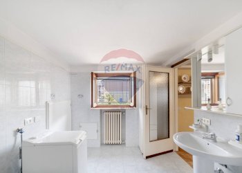 Bagno - Villa MARIANI MONSIGNOR ANGELO
 
4, Vidigulfo - foto 67