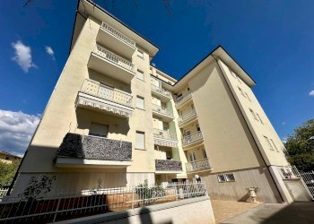 Foto 2 - Trilocale Via Caduti di Via Fani
 
2, L'Aquila - foto 2