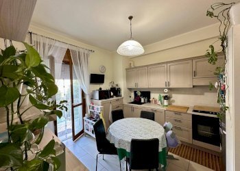 Foto 4 - Trilocale Via Caduti di Via Fani
 
2, L'Aquila - foto 4