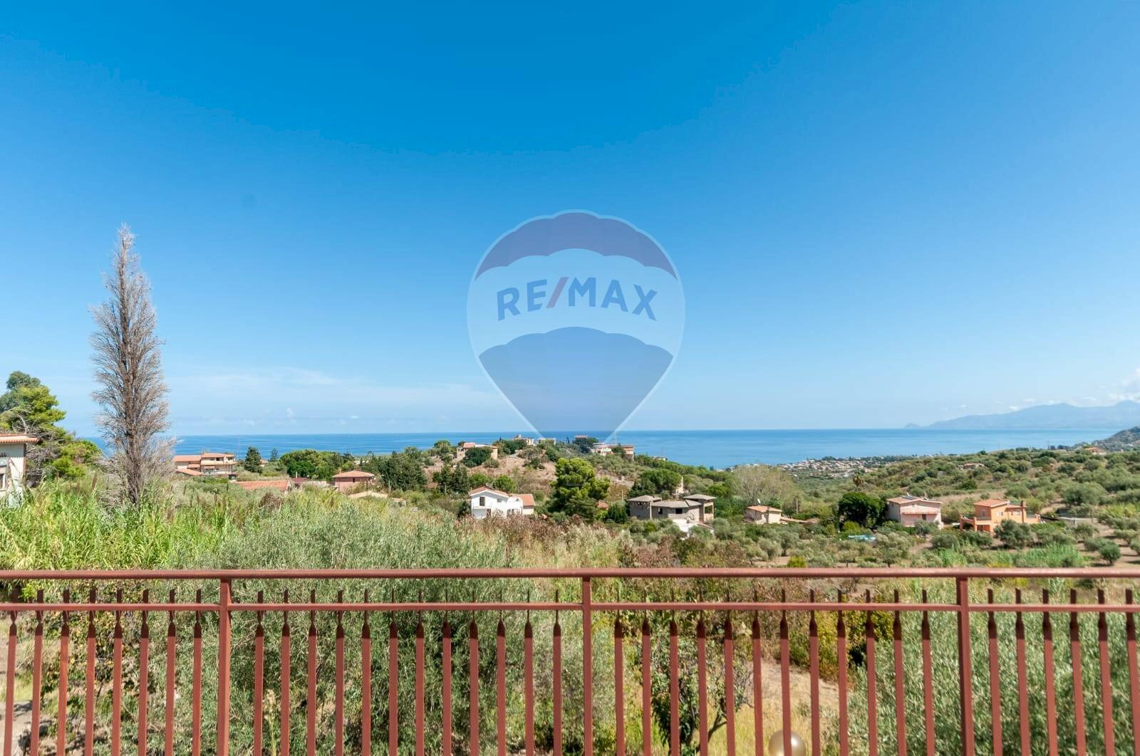 Balcone - Casa semi indipendente C.da San Michele
 
snc, Altavilla Milicia - foto 2