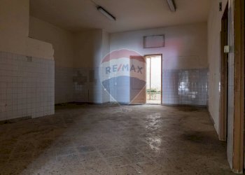 Stanza vuota - Locale Commerciale via ignazio lanza di trabia
 
43, Bagheria - foto 5